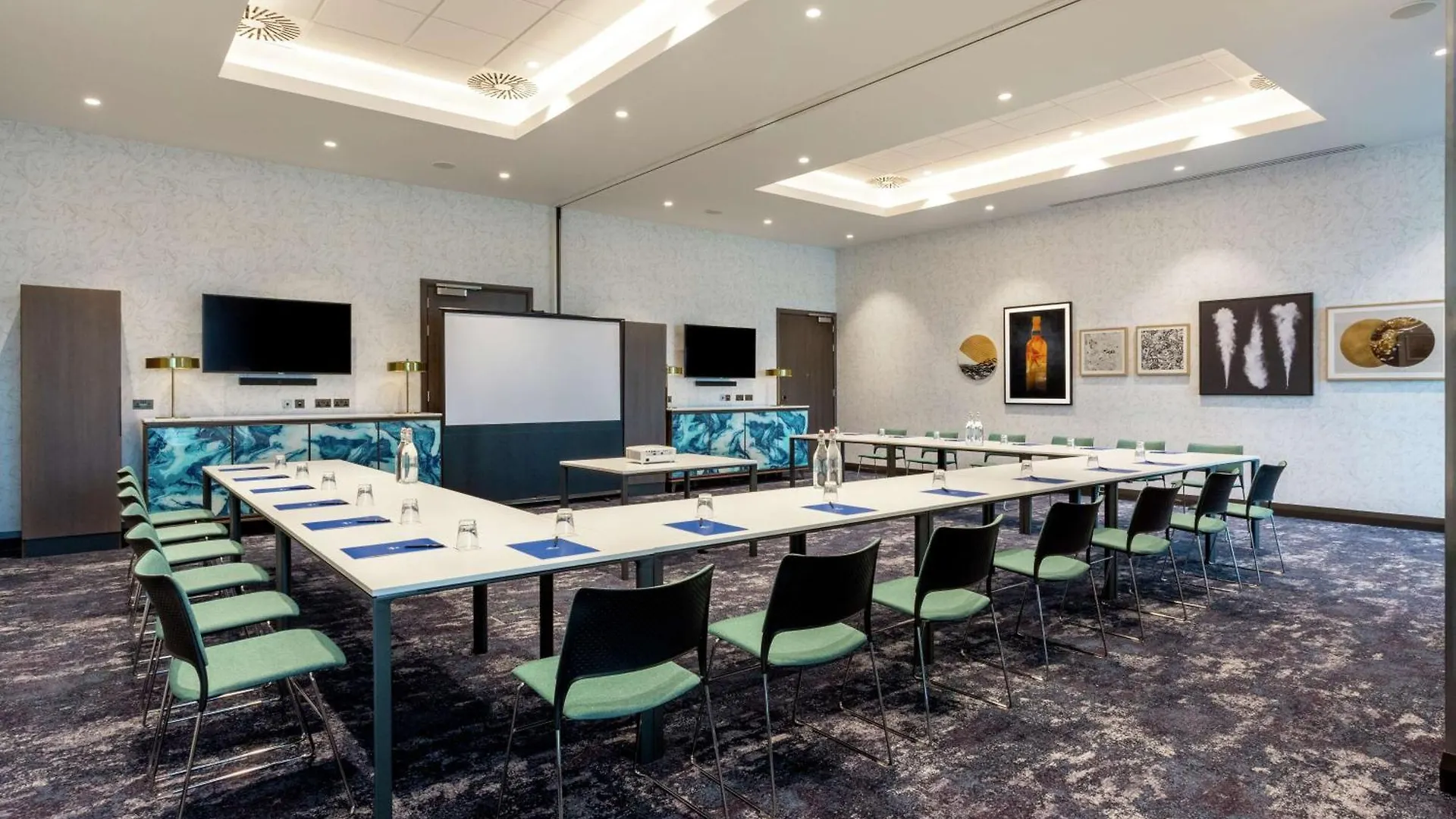 Hilton Aberdeen Teca
