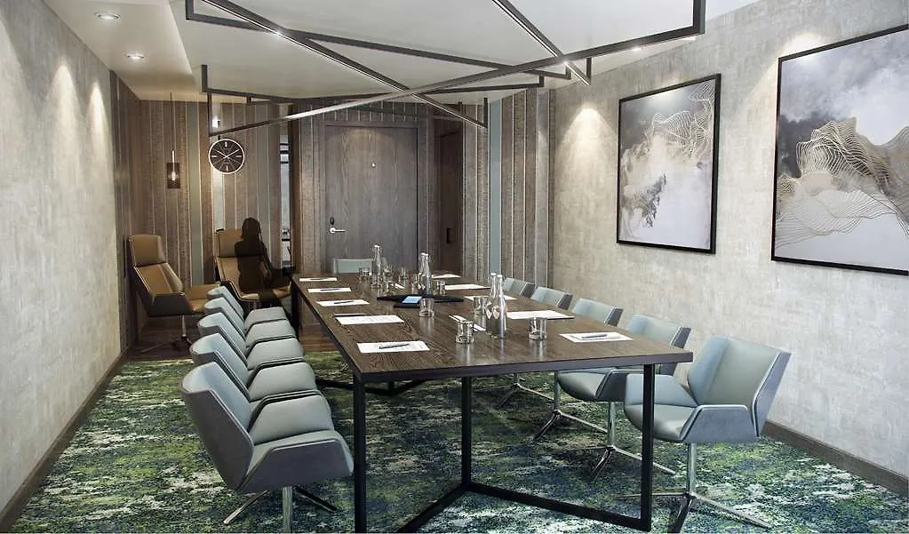 Hilton Aberdeen Teca 4*,