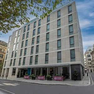 Clayton Hotel London